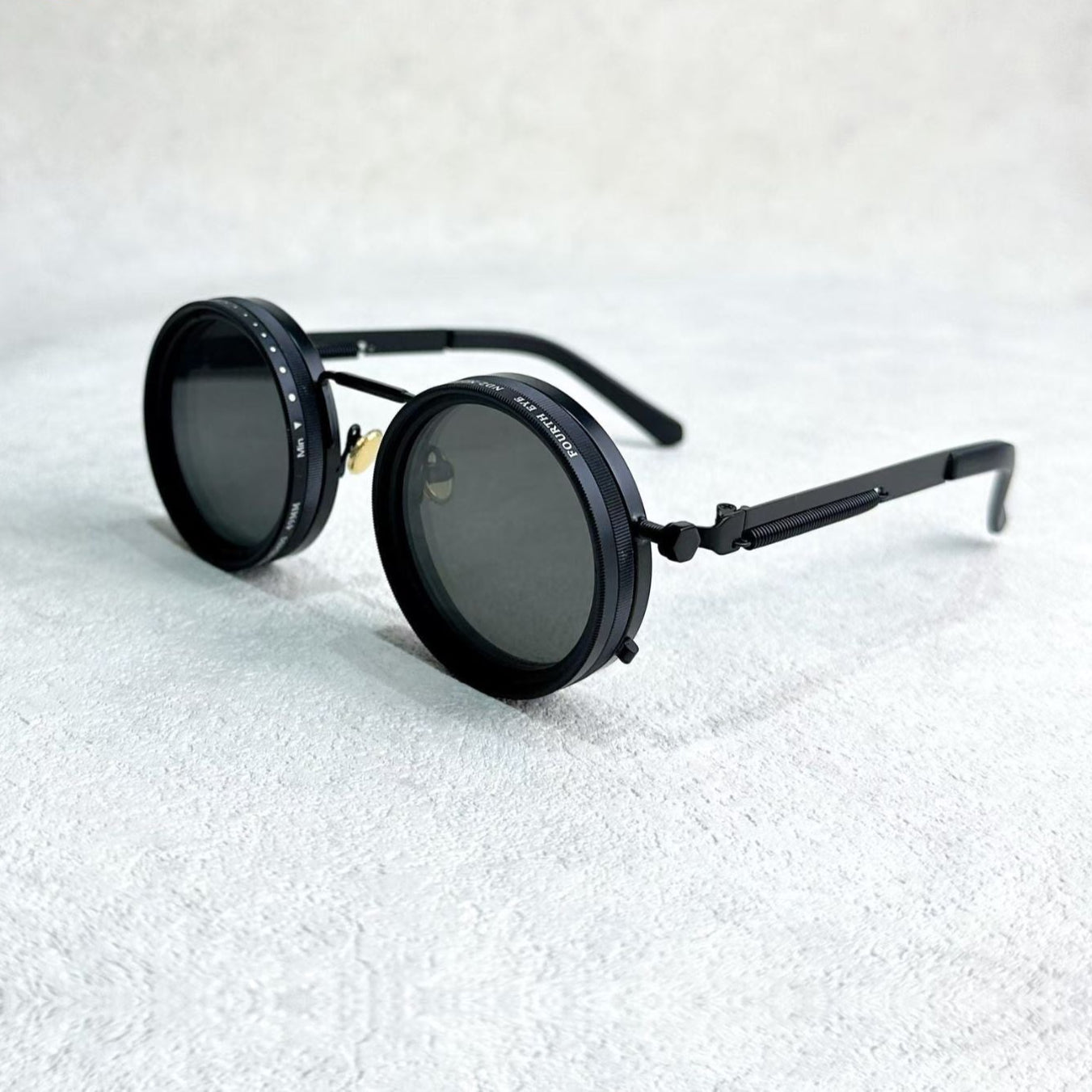 BowLift | VisionRound Polarized Sunglasses – Unisex Retro Design with Adjustable Light Filter