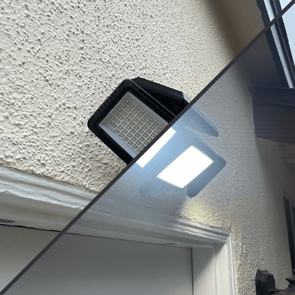 Skanto | Solar-Powered LED Security Light with Motion Sensor & Remote Control