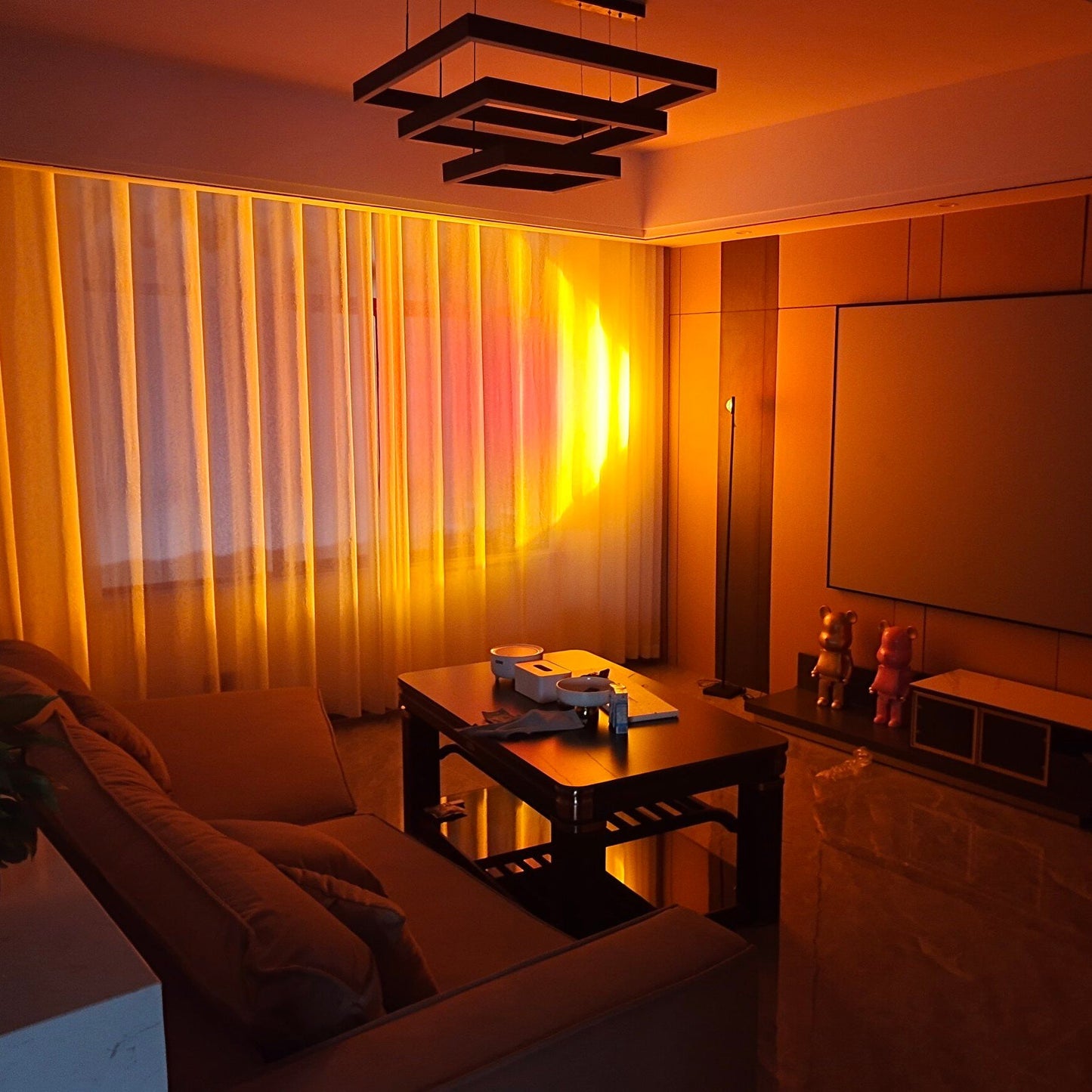 Frendorf | LED Color Projector Floor Lamp | Minimalist Halo Light Effect
