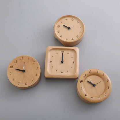 Skanto | Elegant alarm clock made of beech for a stylish home