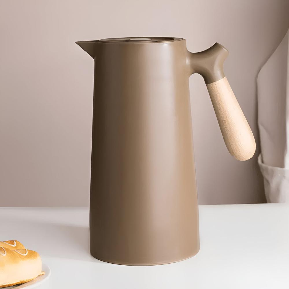 Skanto Skanto | Thermora – Insulated Carafe with Wooden Handle | Stylish Vacuum Flask for Hot and Cold Drinks
