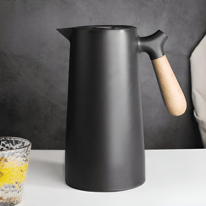 Skanto Skanto | Thermora – Insulated Carafe with Wooden Handle | Stylish Vacuum Flask for Hot and Cold Drinks