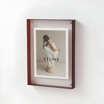 BowLift | Transparent acrylic picture frame for modern picture presentation