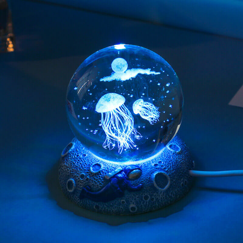 Skanto | Underwater World Crystal Ball Night Light