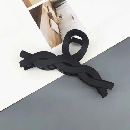 Skanto | Elegant Hair Clip with Strong Hold for All Hair Types