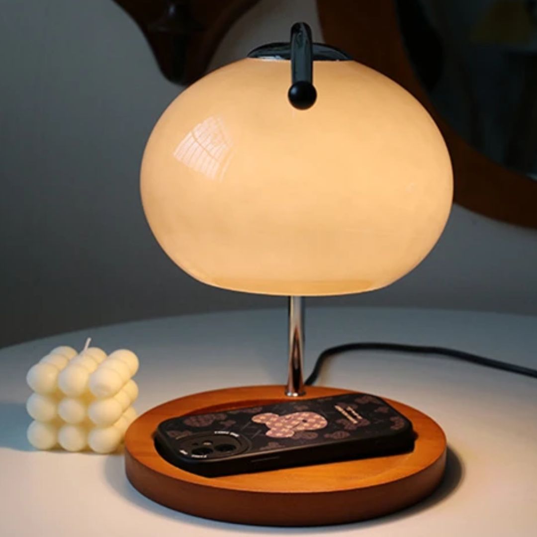 Skanto | Eindhoven Alyssa Retro Glass Table Lamp