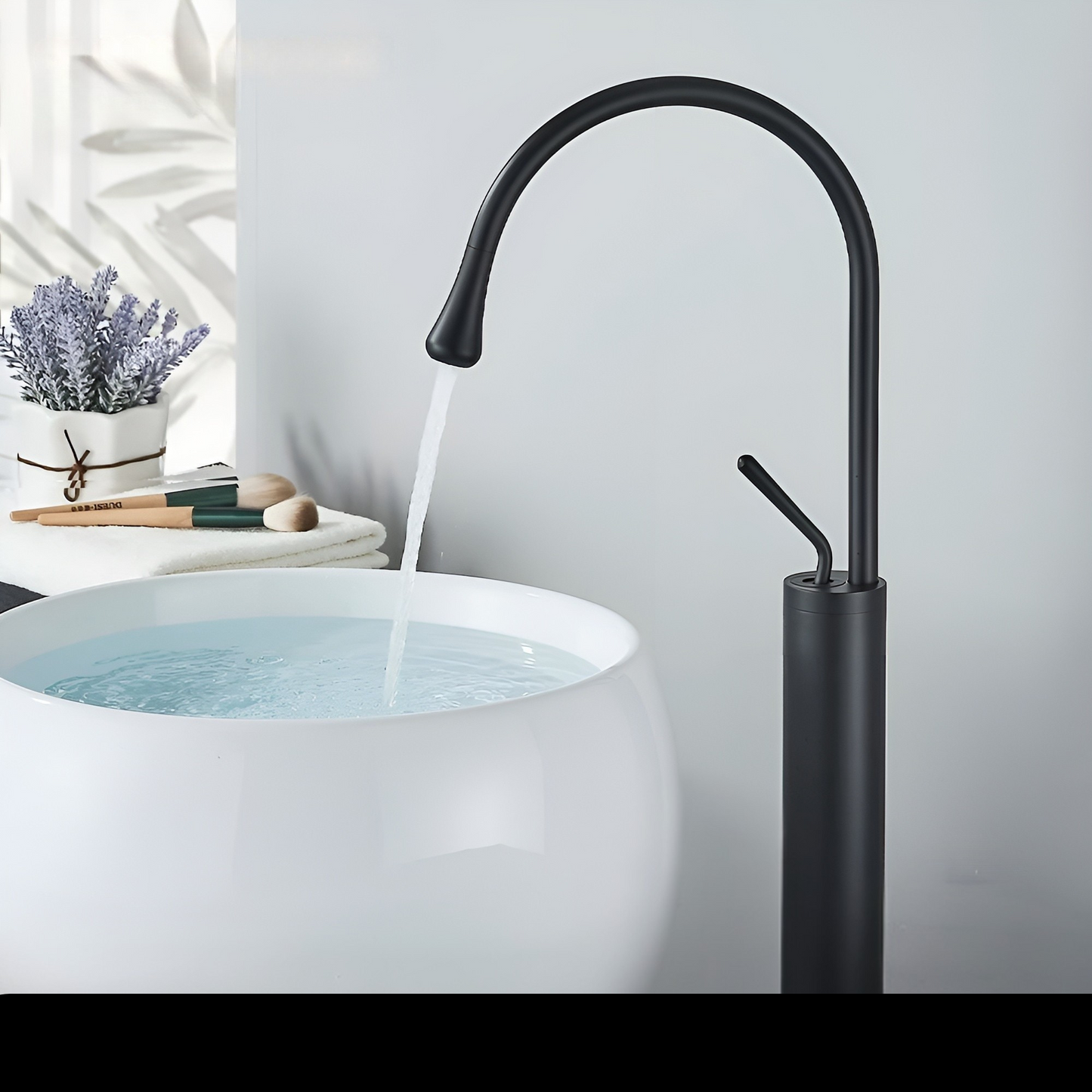 Basin mixer tap with a brushed finish – Deck-mounted tap, hot and cold mixer, brass fitting for residential use