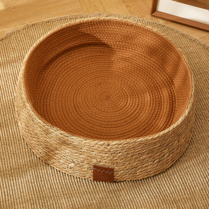 Hand-woven Rattan Cat Scratching Bed Skanto