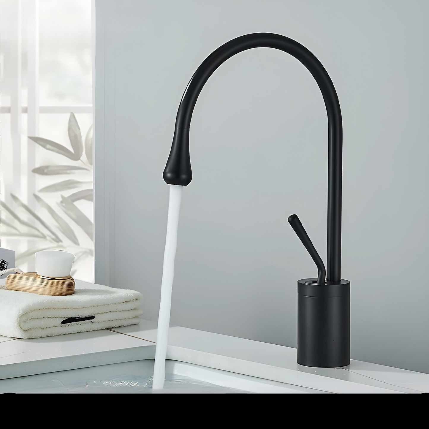 Basin mixer tap with a brushed finish – Deck-mounted tap, hot and cold mixer, brass fitting for residential use