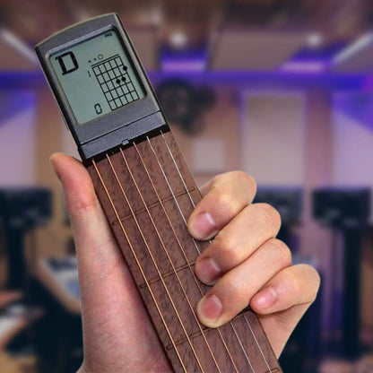 Skanto | Learning and training without a full-size guitar