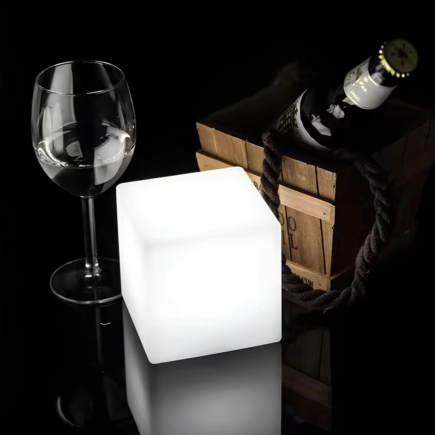 BowLift | CubeGarda Wireless Cube Garden LED Light