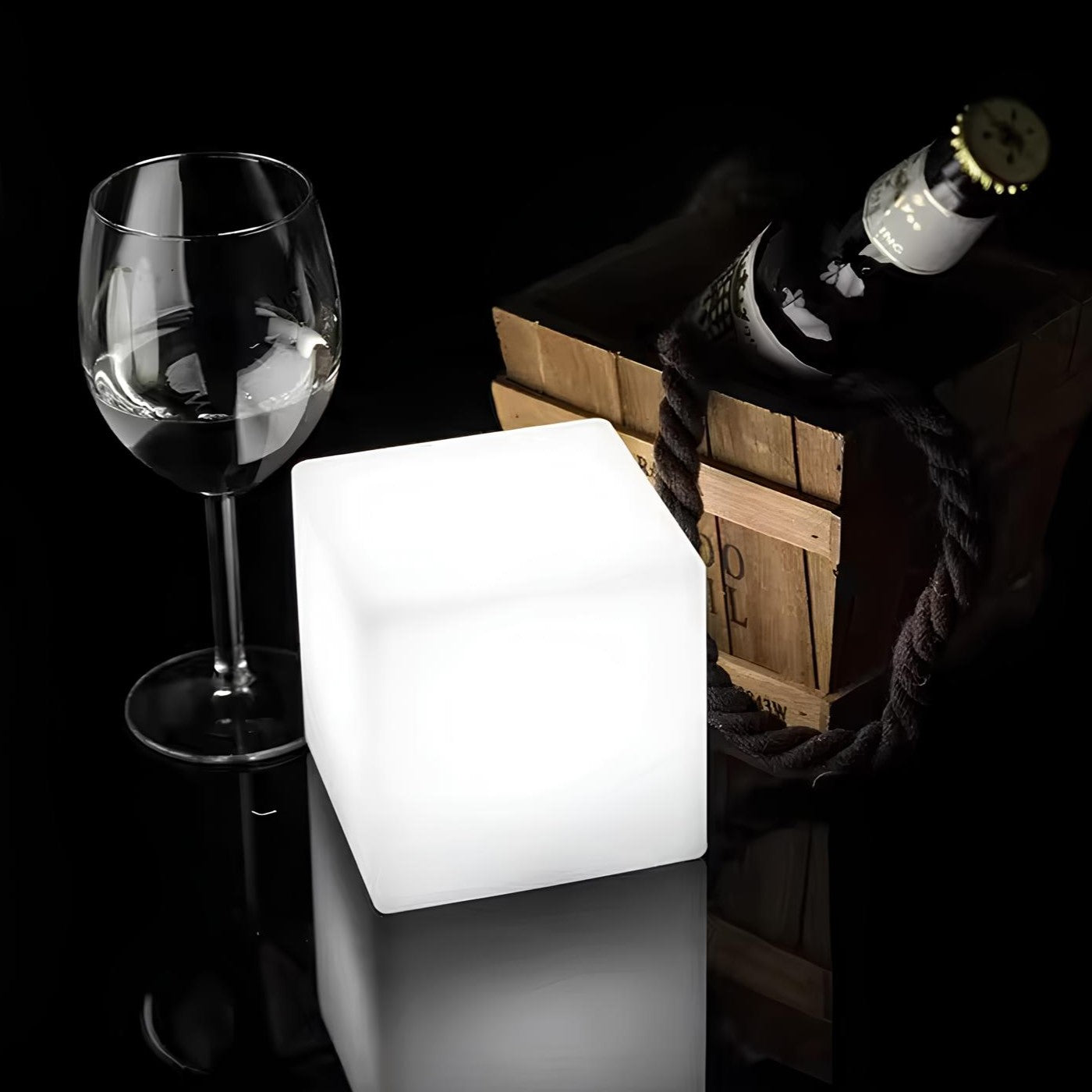 BowLift | Cubic Garden Light