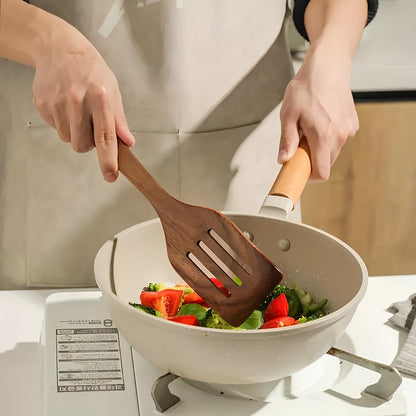 Skanto Kitchen Utensils in Natural Wood Set