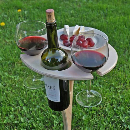 Karnz | Outdoor wine table picnic for the summer