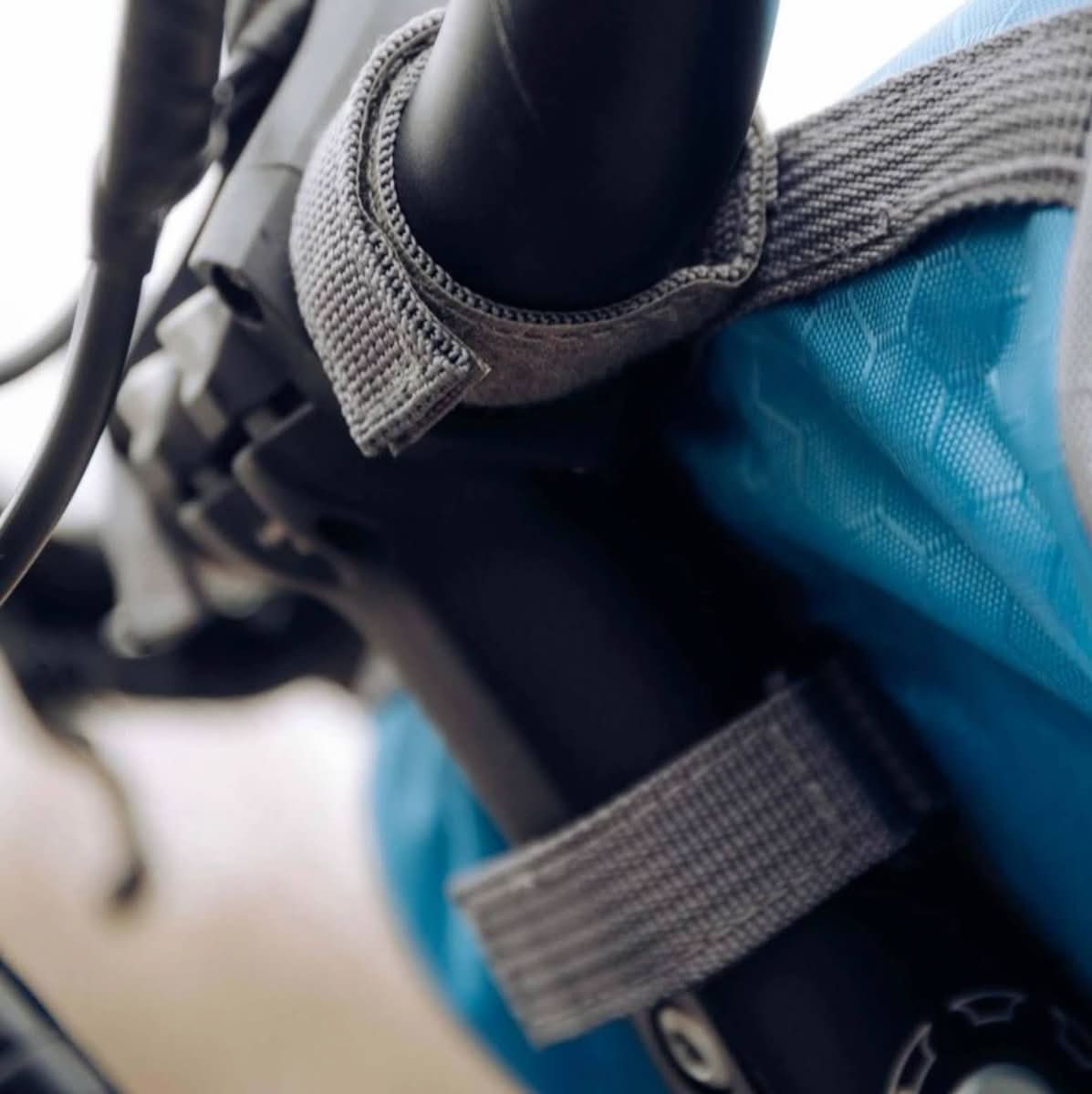 Skanto | Waterproof Bike Bag with Touchscreen Access