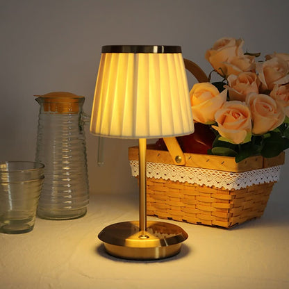 Skanto | Vintage Elegant Dimmable Table Lamp