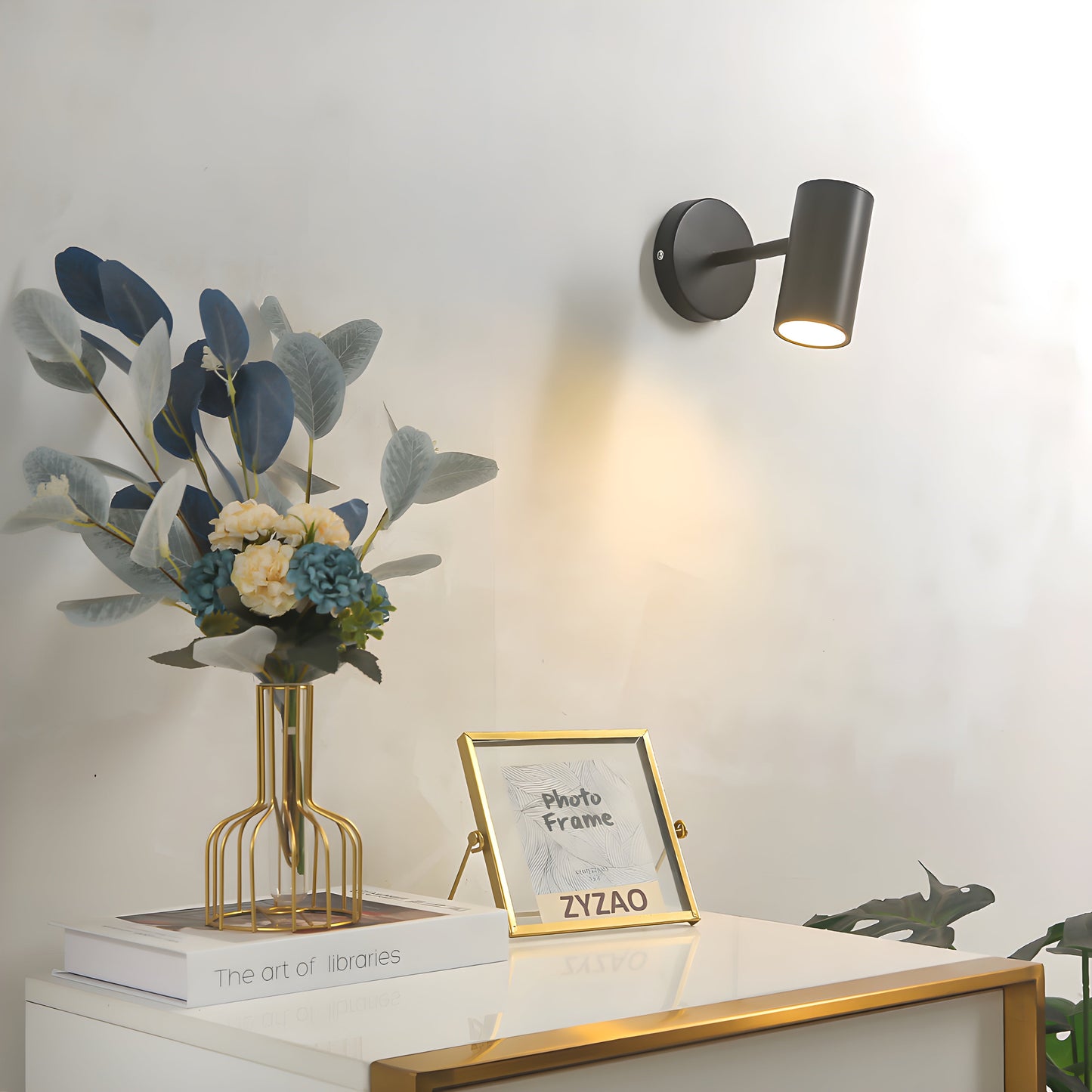 Skanto | Nordic Modern Adjustable LED Wall Lamp