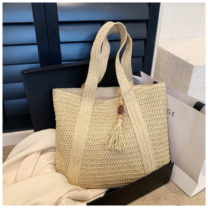 Skanto | EcoChic Handbag – Stylish Rattan Women's Bag | Sustainable Everyday Tote