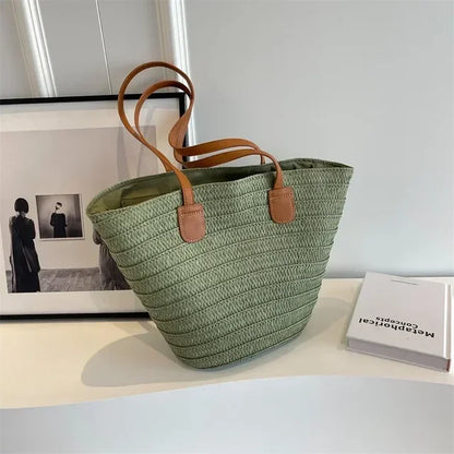Skanto | Straw Basket Crossbody Bag for Women – Woven Design – Practical & Spacious – Versatile Carrying Options – Wall Clock