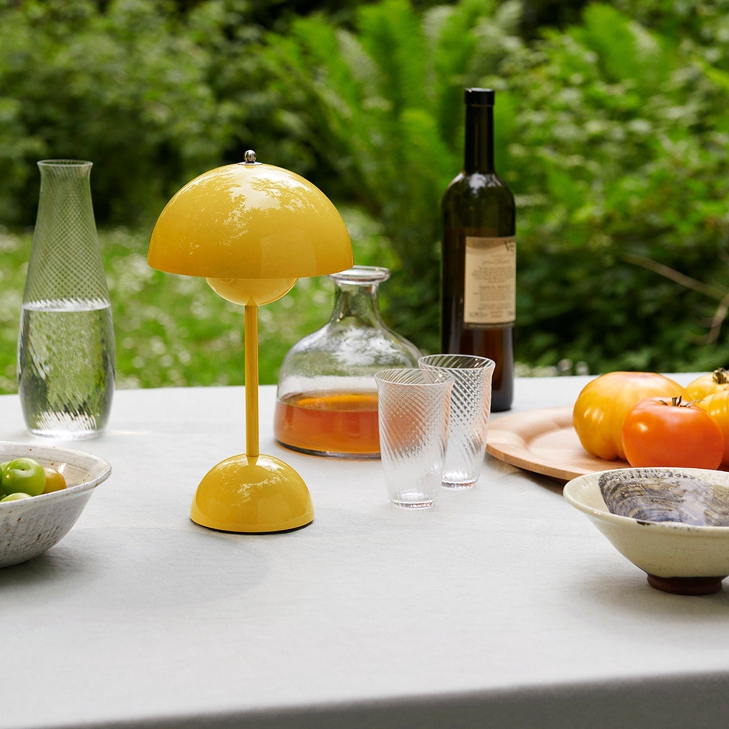 Skanto | Lunarglow - LED Table Lamp for Atmospheric Interior