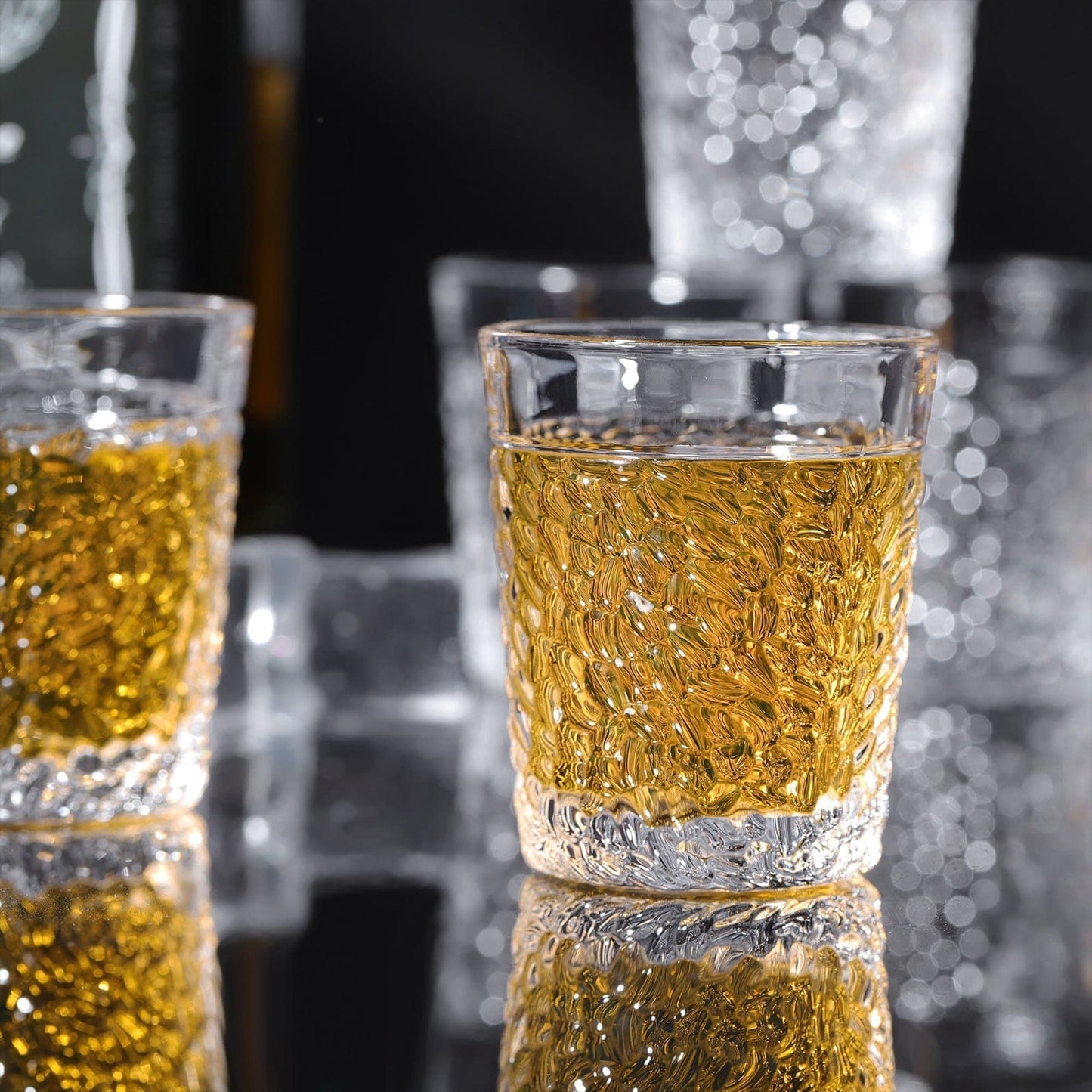 BowLift | Engraved Tequila Shot Glasses Set