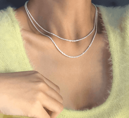 Skanto | Delicate 925 Silver Necklace Set for Elegant Style