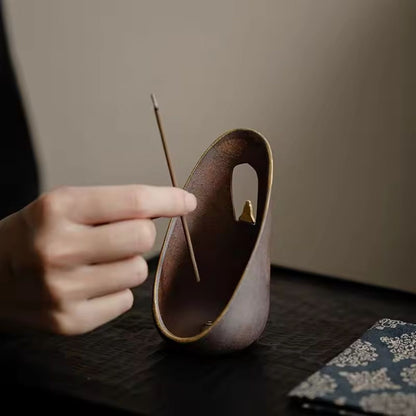 Skanto | Zen Flow Ceramic Incense Holder