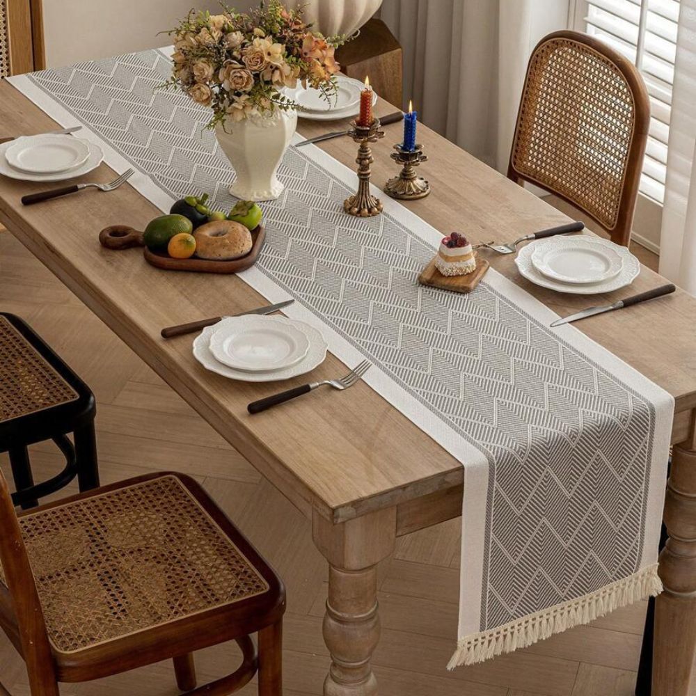 BowLift | Zigzag Loom Table Runner