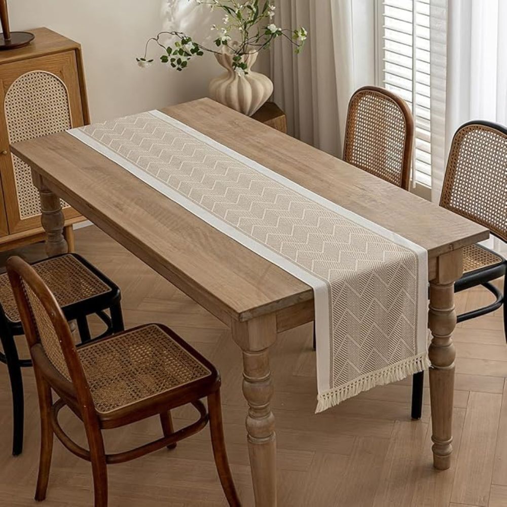 BowLift | Zigzag Loom Table Runner