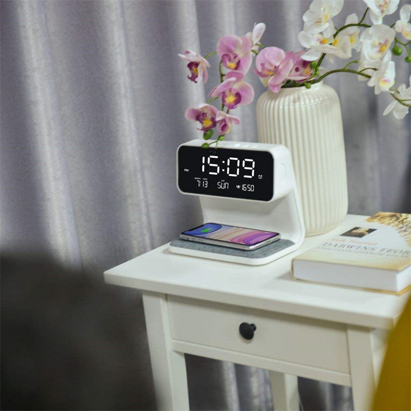 Skanto | 3-in-1 Bedside Lamp with Wireless Charger – LCD Alarm Clock & Touch Dimmable LED Desk Lamp