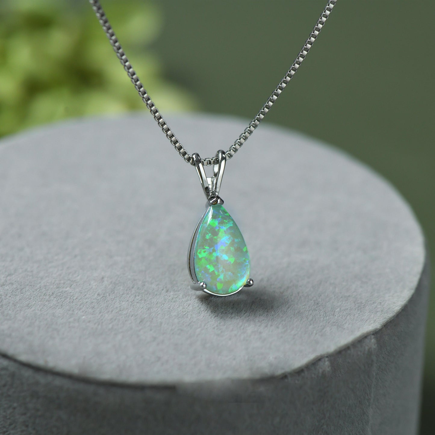 Skanto | Minimalist Drop Opal Pendant Necklace - Selina