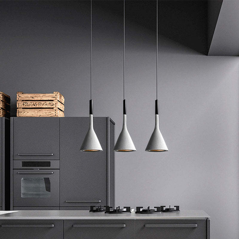 Modern Triangle Pendant Light - Trionda | Brehn