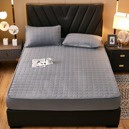 BowLift | CushioGuard Silk Mattress Cover | Breathable and luxurious protection for your mattress