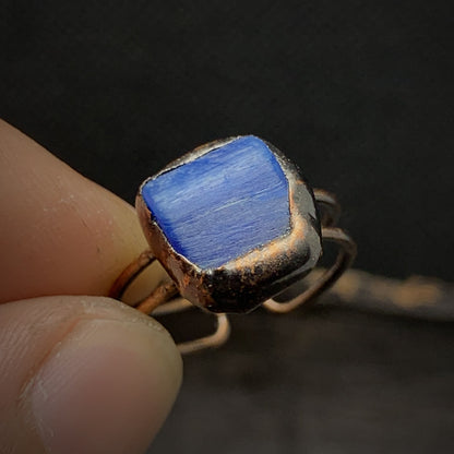 Skanto | Natural Raw Birthstone Ring - Selina
