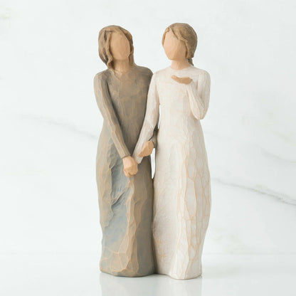 Frendorf | Sister figure made of resin