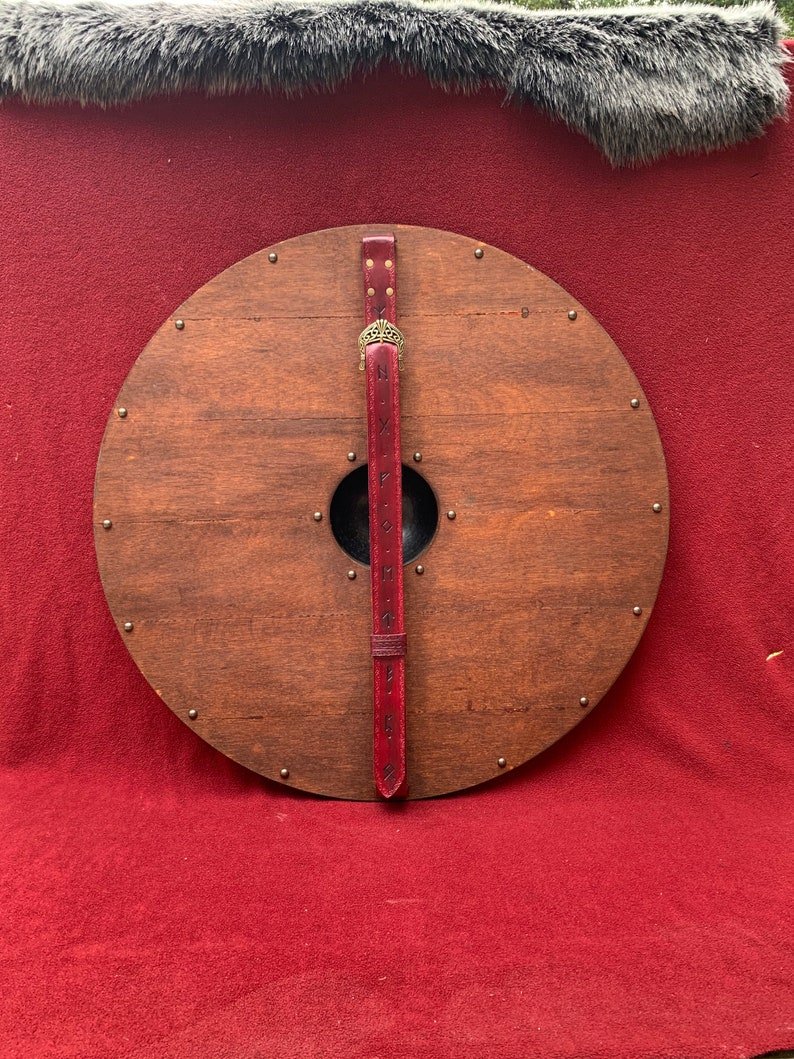 Skanto | Eivor Valhalla Raven Battle Damaged Viking Wood Shield 30CM