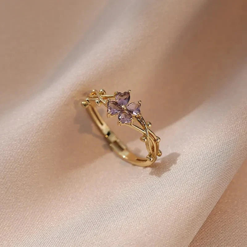 BowLift | Adjustable Amethyst Violet Floral Ring