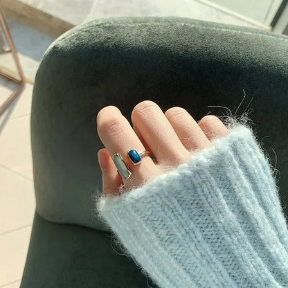 BowLift | Adjustable Asymmetric Blue Square Rings