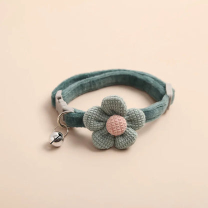 Adjustable Cat Collar with Flower - FlowerCharm Bowlift