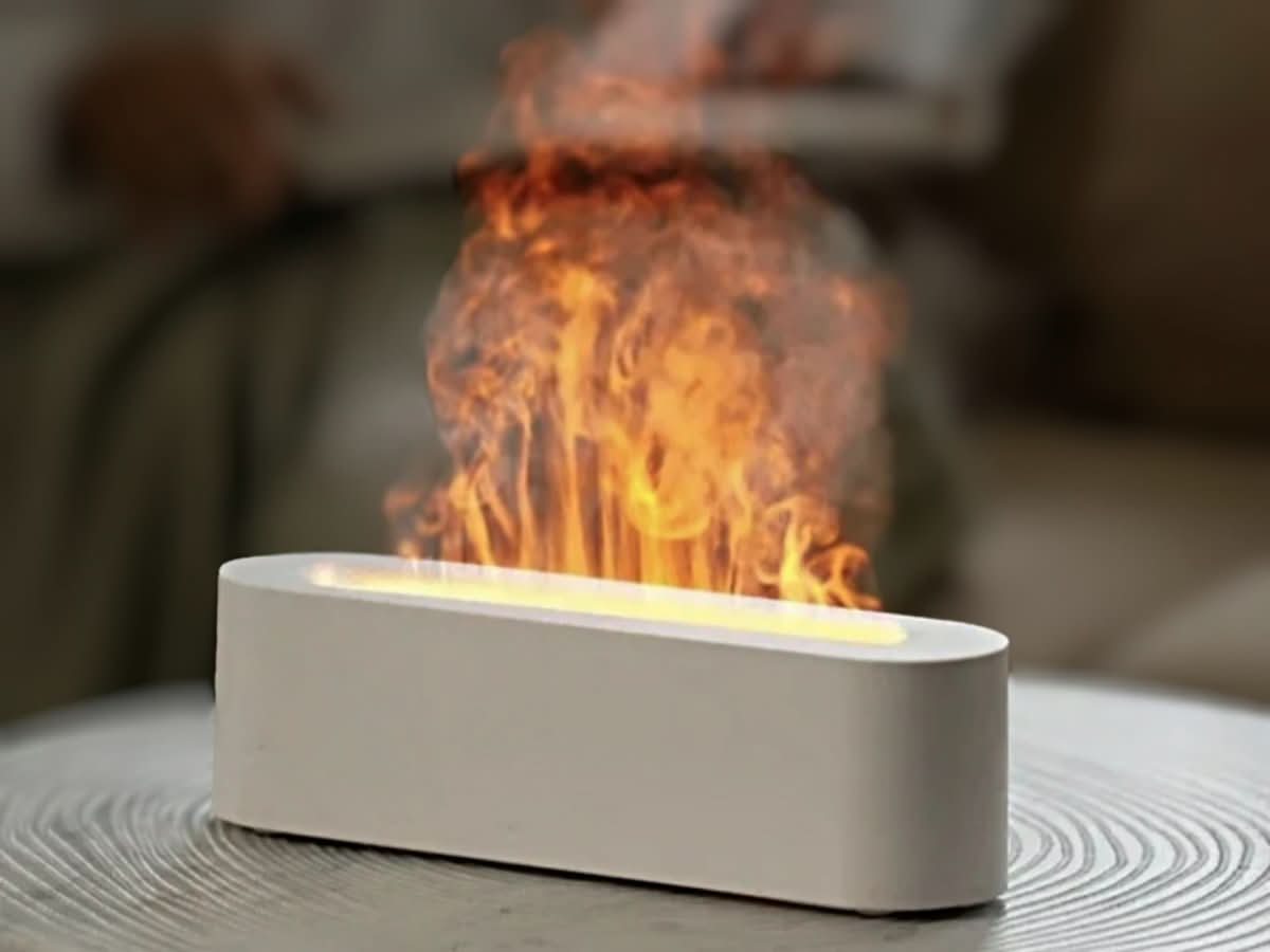 Skanto | Flame Effect Humidifier and Aromatherapy Diffuser