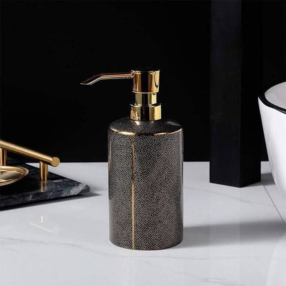 BowLift | Aqour - Functional Bathroom Accessories Set