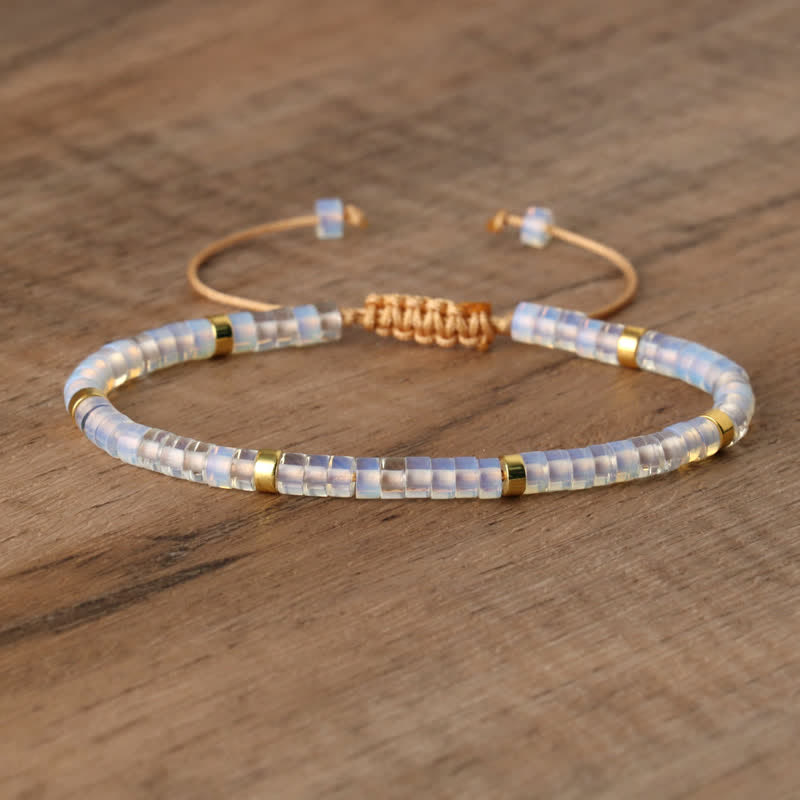 Skanto | Braided bracelet with 2,4 mm natural stone beads – Seraphina