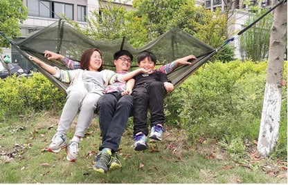Skanto | Portable Hammock w/ Mosquito Net