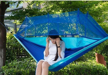 Skanto | Portable Hammock w/ Mosquito Net