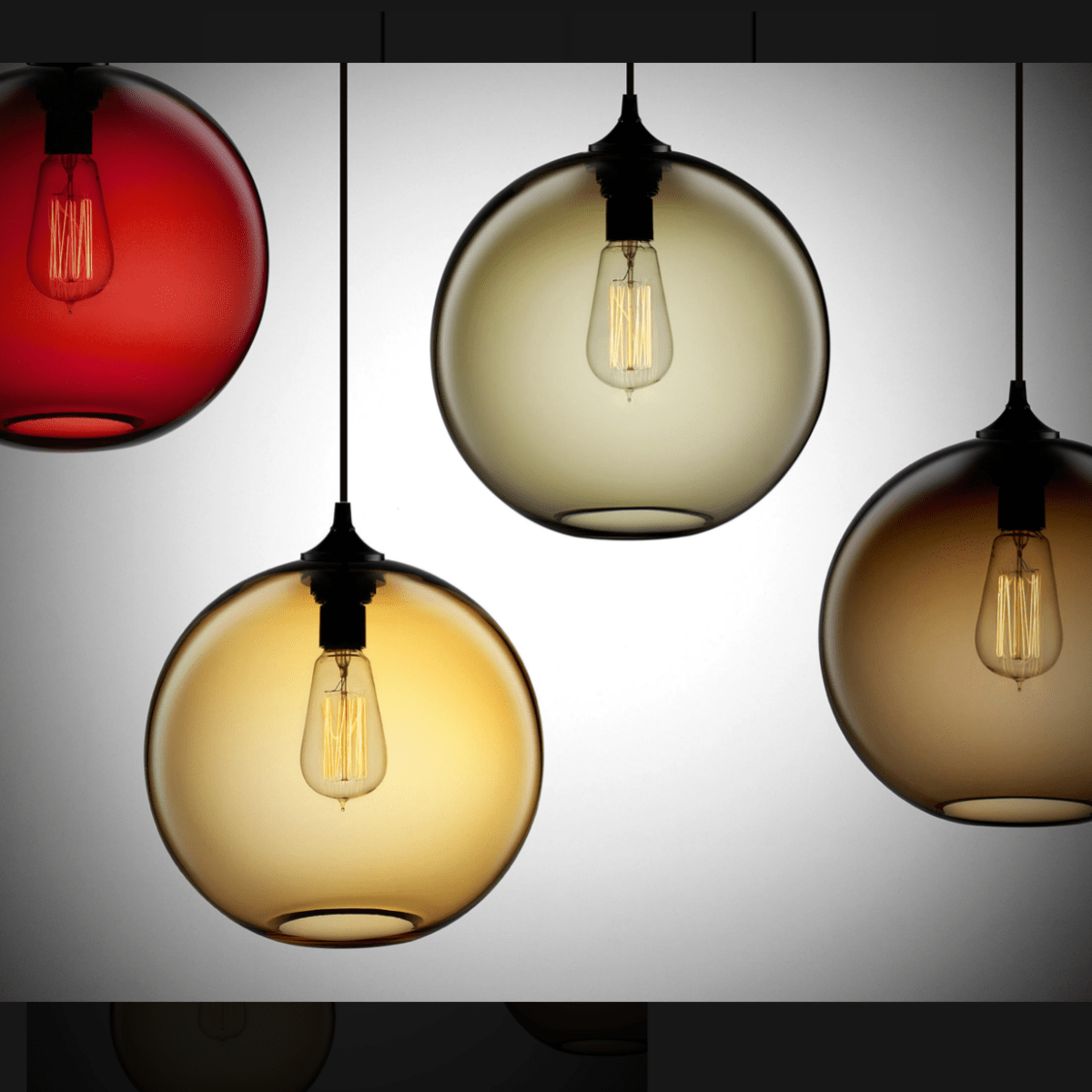 Skanto | AuraGlass - Elegant Glass Hanging Light