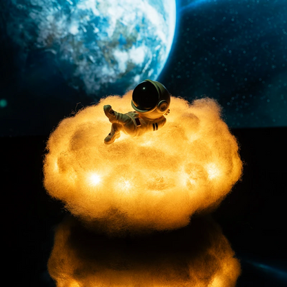 Skanto | Astronaut Cloud Lamp - AstroCloud