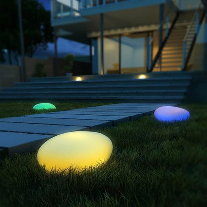 Skanto | Atmospheric Wireless Garden Lamp - LumaStone