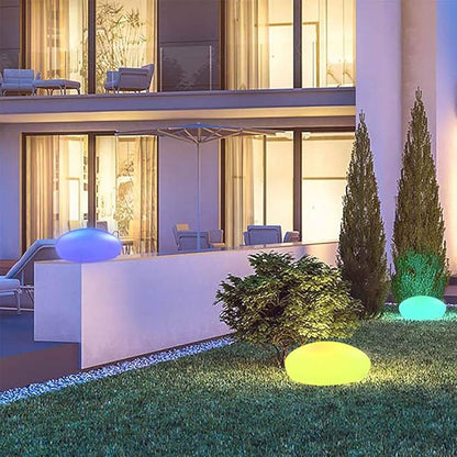 Skanto | Atmospheric Wireless Garden Lamp - LumaStone
