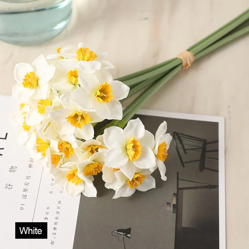 BowLift | 6-Piece Artificial Narcissus Flower Bouquet