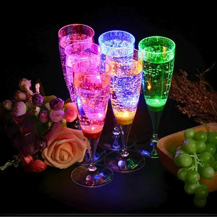 GlowSip - LED-lit wine glass set (6 pieces) Bowlift